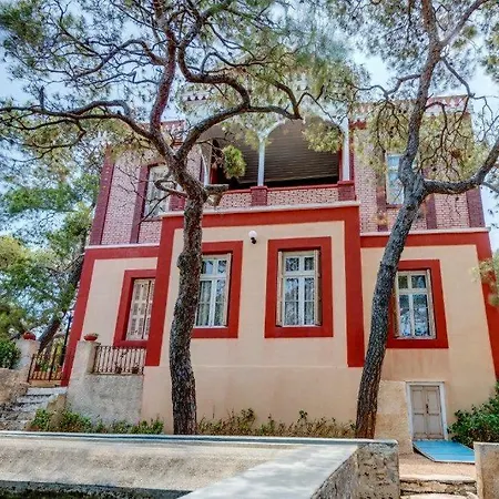 Mansion Elina-parakopi-syros فيلة *